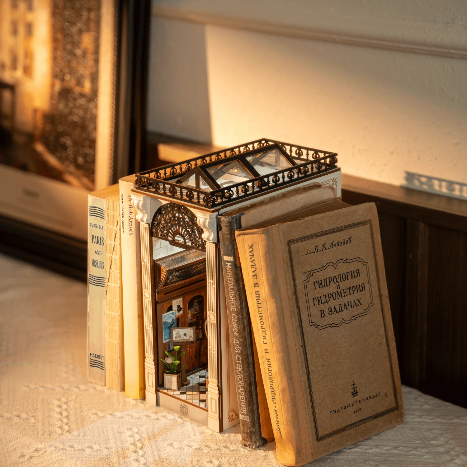 Arcade Dating | Book Nook - Image 12