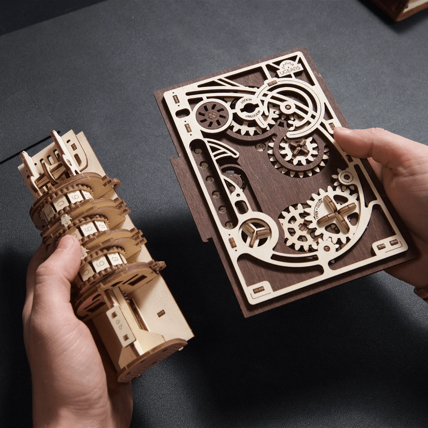 Book of Secrets – mit Zahlenkombination - Image 2