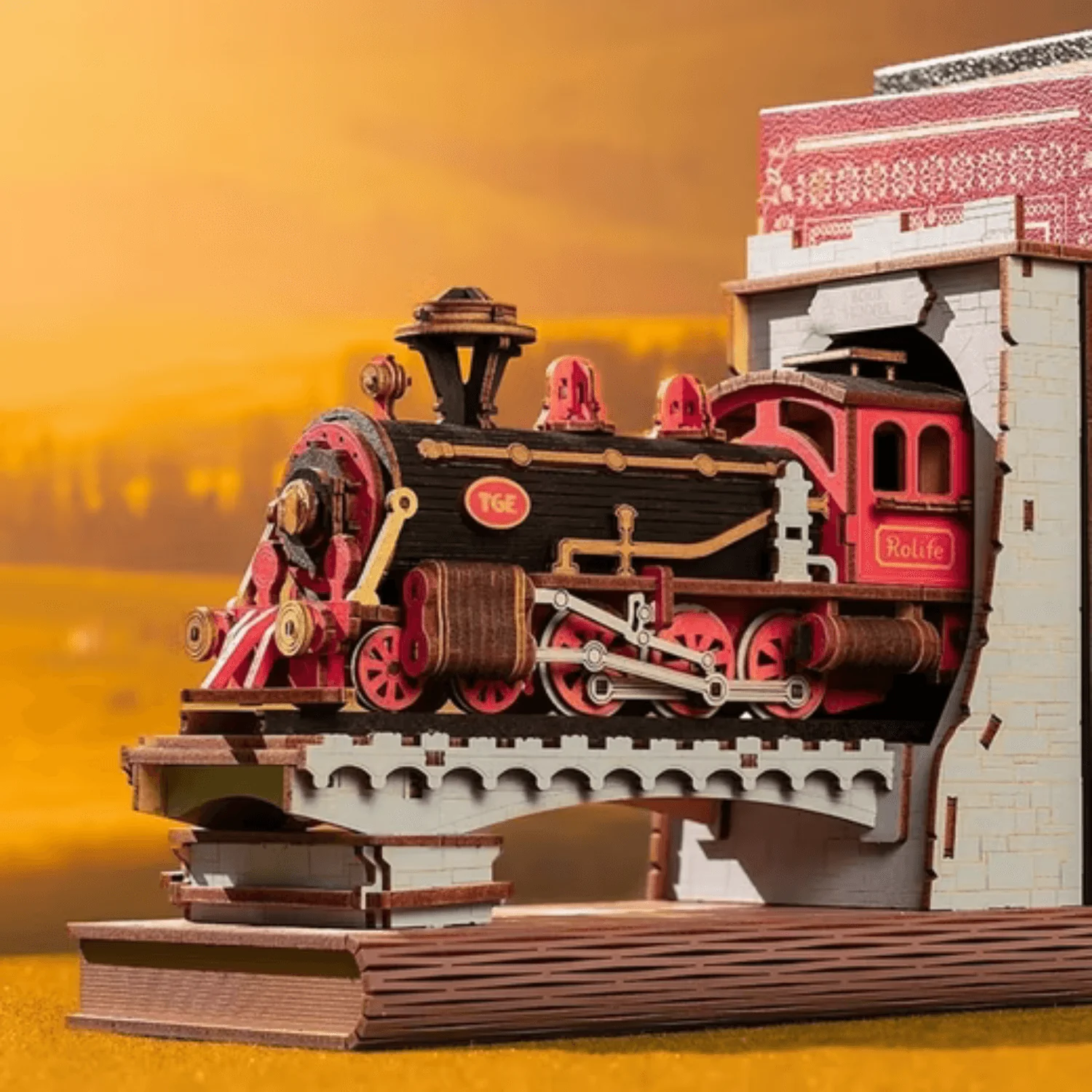 Century Train | Book Nook - Image 6