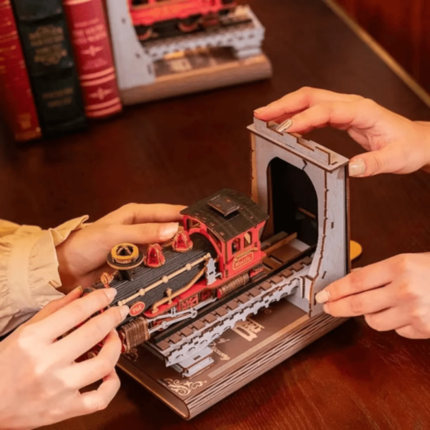 Century Train | Book Nook - Image 9