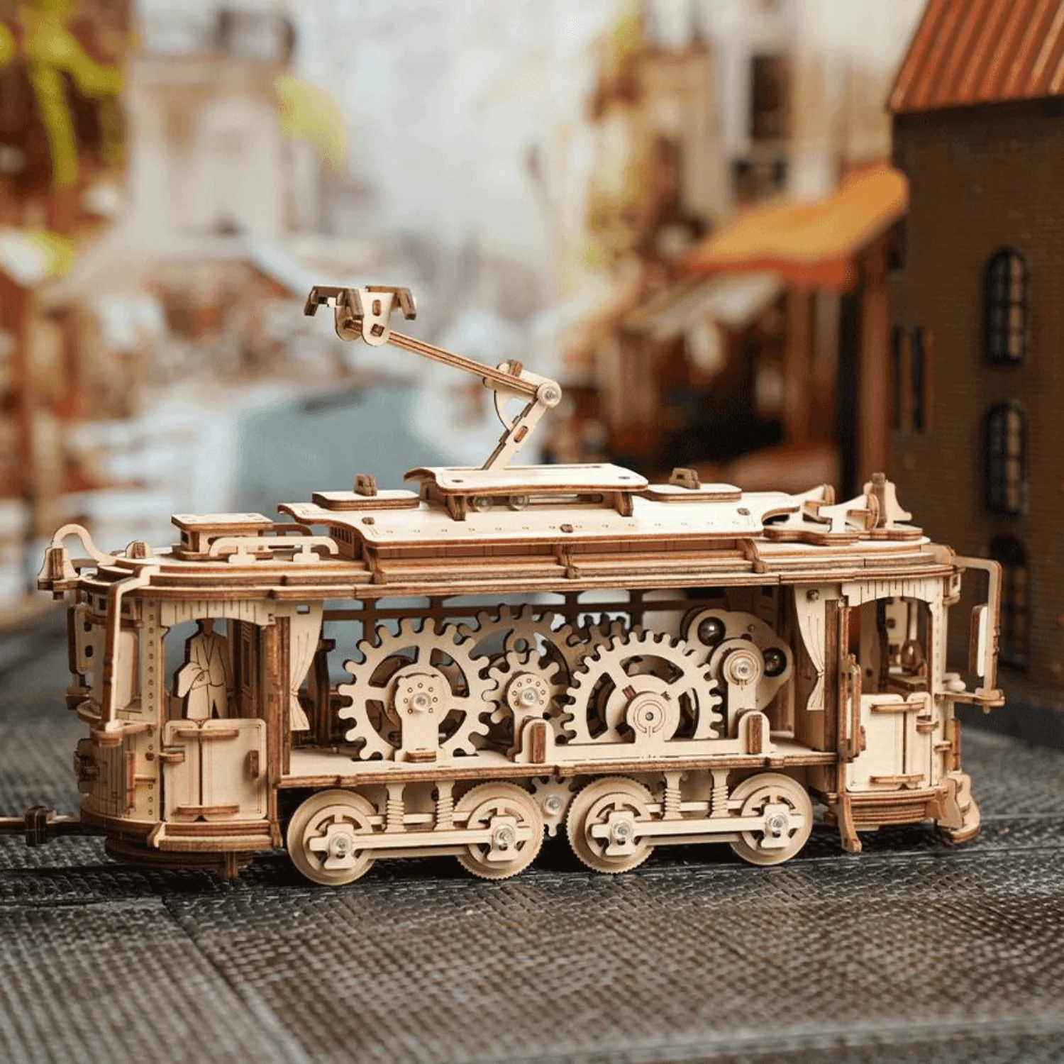 Classic City Tramcar - Image 2