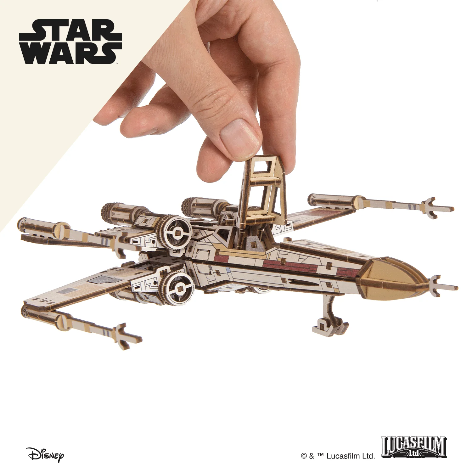 Star Wars - Luke Skywalker's X-Wing Starfighter - Image 13